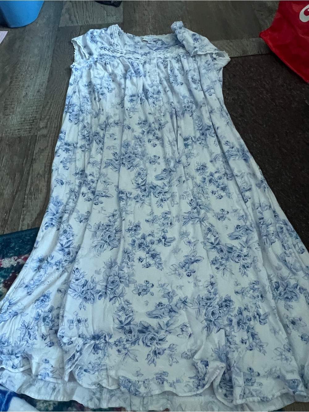 Eileen west xs nightgown